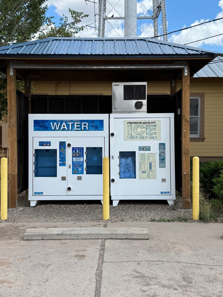 Ice and Water Machine